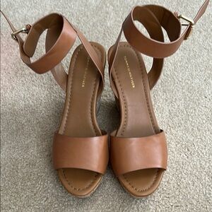 Tommy Hilfiger Tan Block Heel Sandals